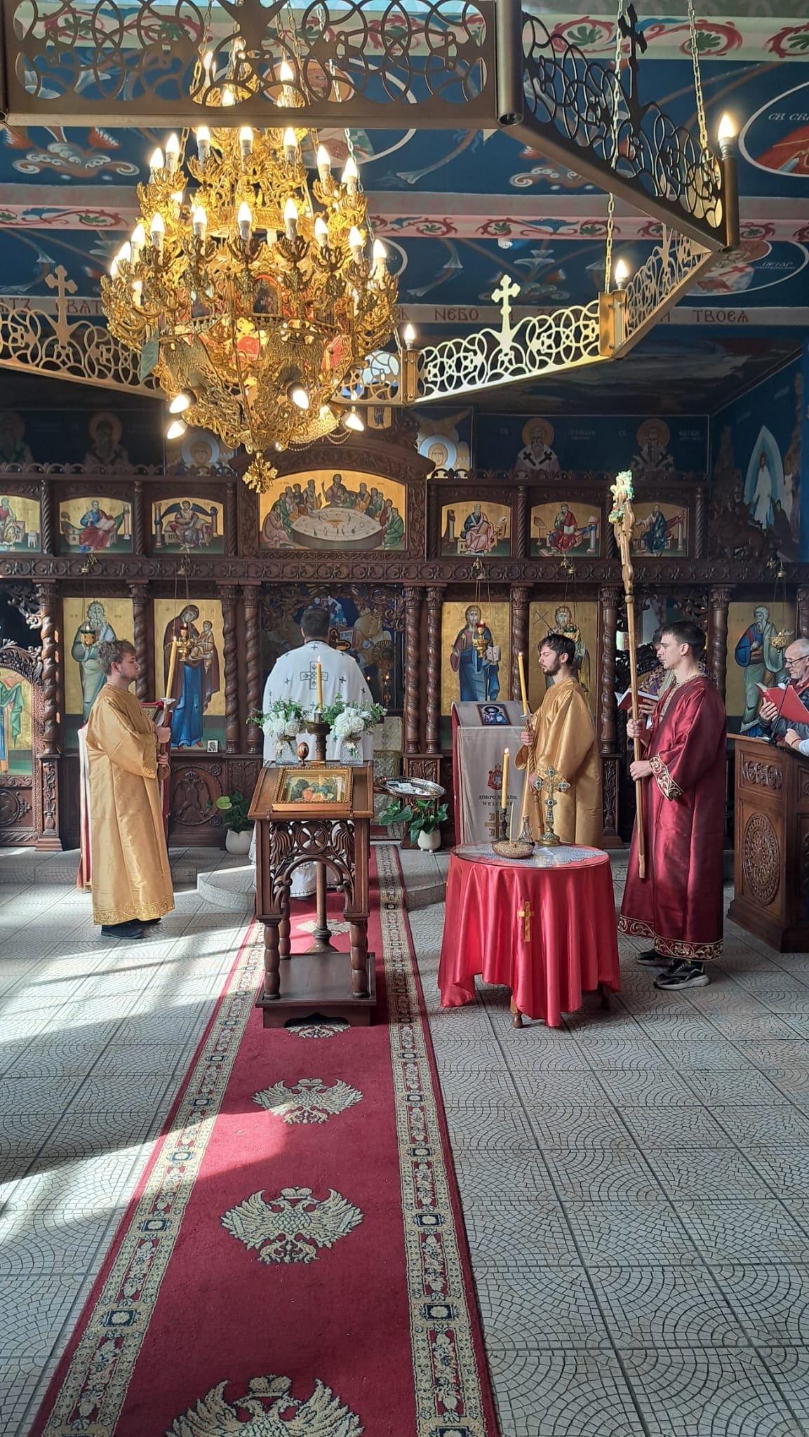 Света Литургија у храму Св. пророка Илије у Корбију