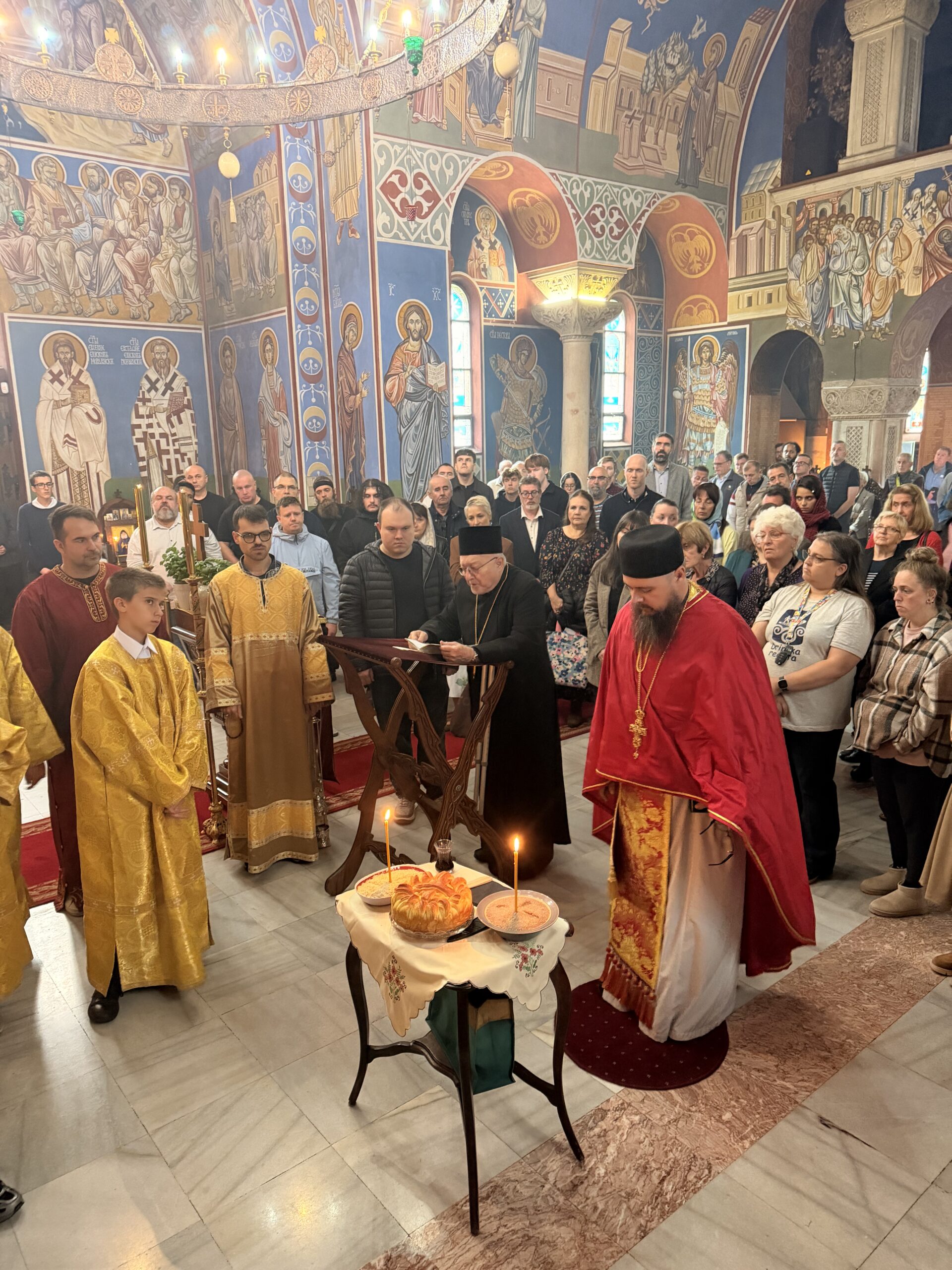 Помен оцу Миленку Зебићу и протиници Олги у Недељу 17. по Духовима